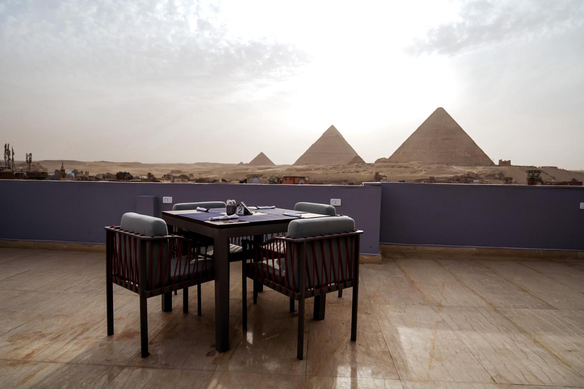Pyramids Hotel Kafret el-Gabal Екстериор снимка