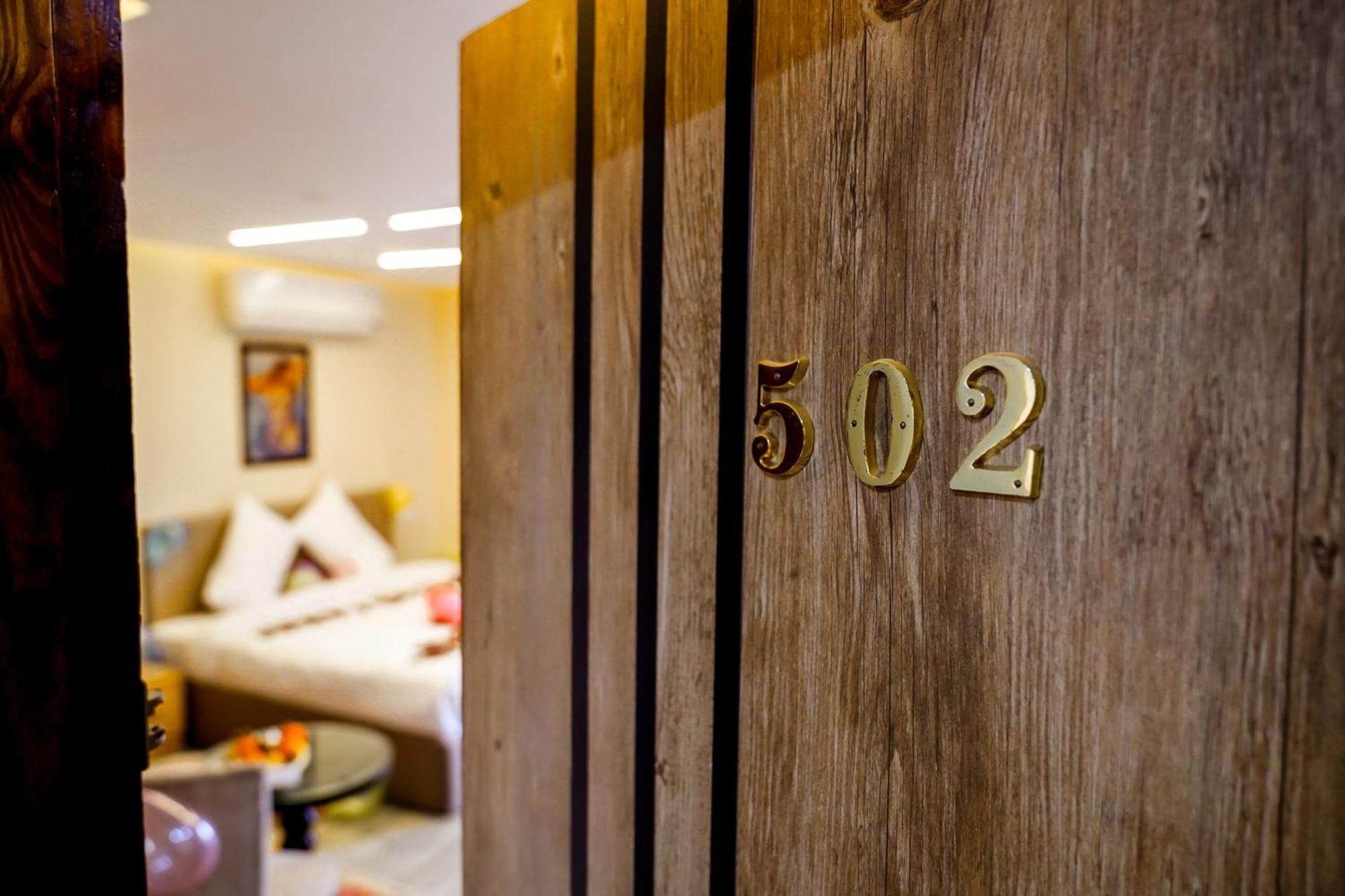 Pyramids Hotel Kafret el-Gabal Екстериор снимка