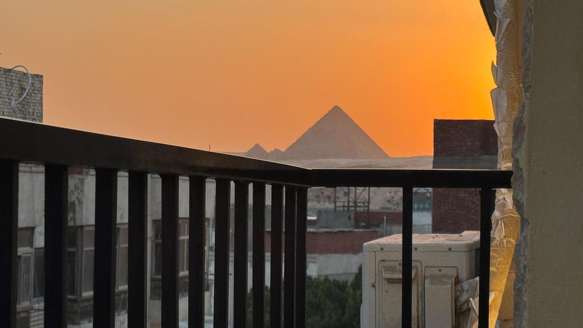 Pyramids Hotel Kafret el-Gabal Екстериор снимка